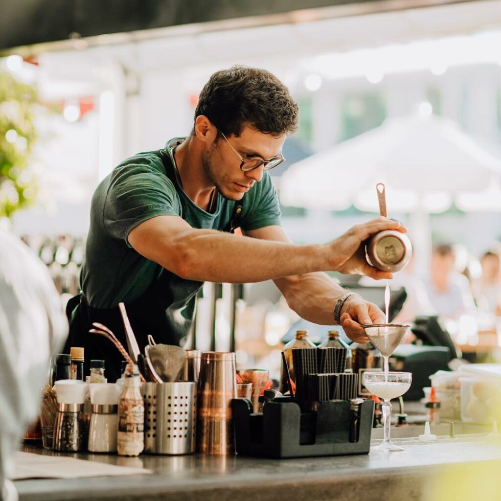 Rooftop Bar In Auckland's Viaduct Harbour - Dr Rudi's | New Zealand
