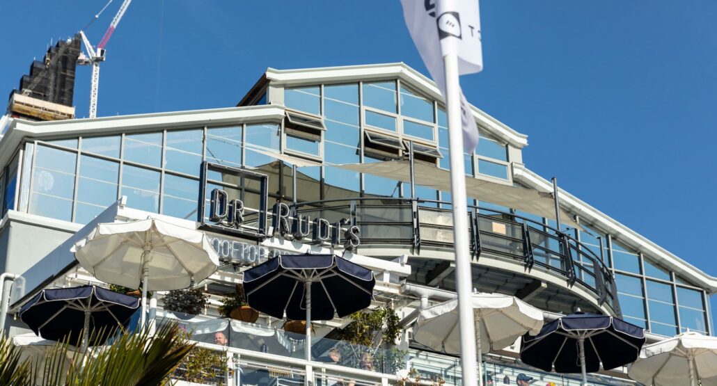 Functions - Rooftop Bar Auckland | Dr Rudi's